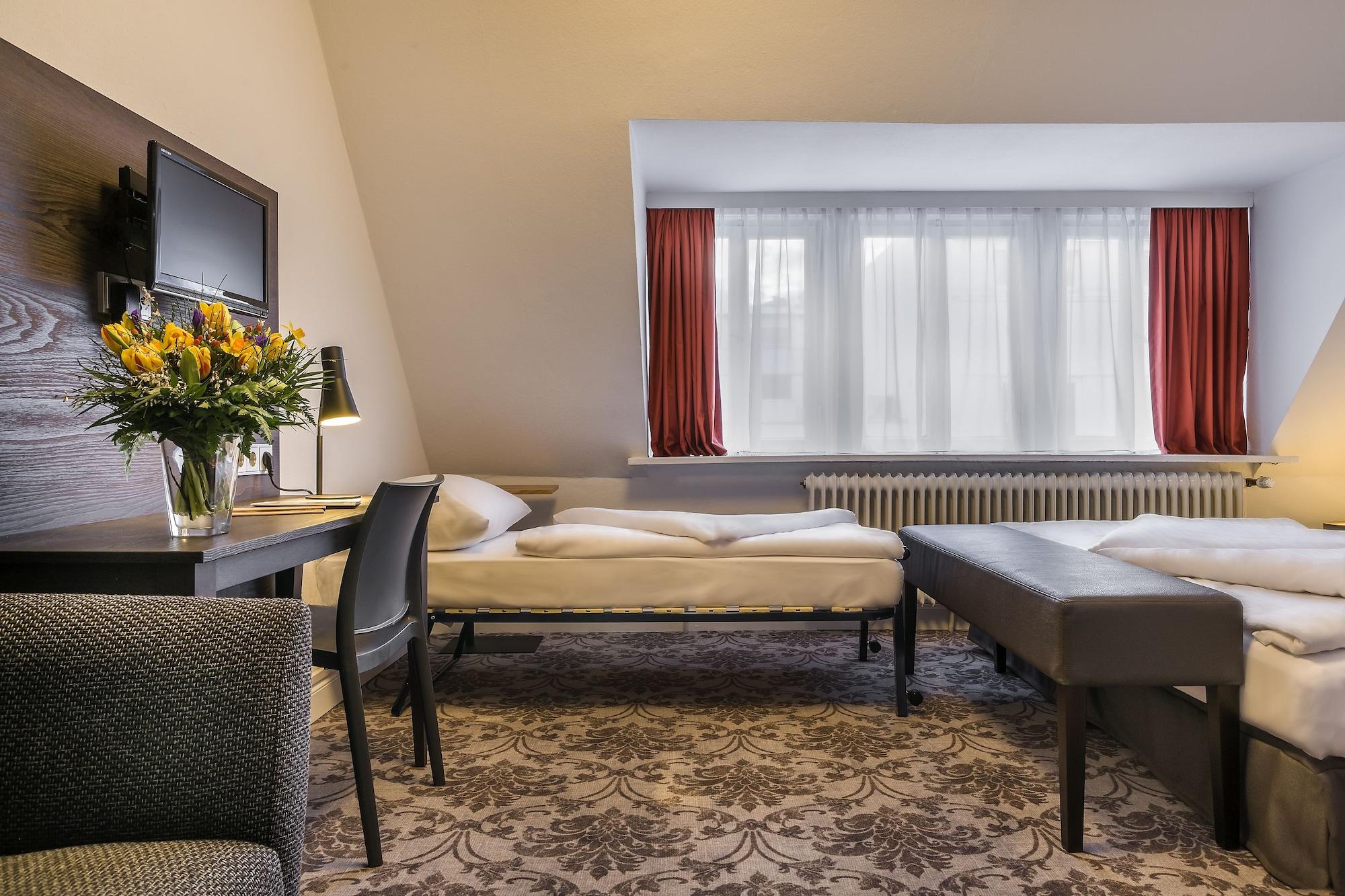 Signature Hotel Astoria Αμβούργο Εξωτερικό φωτογραφία